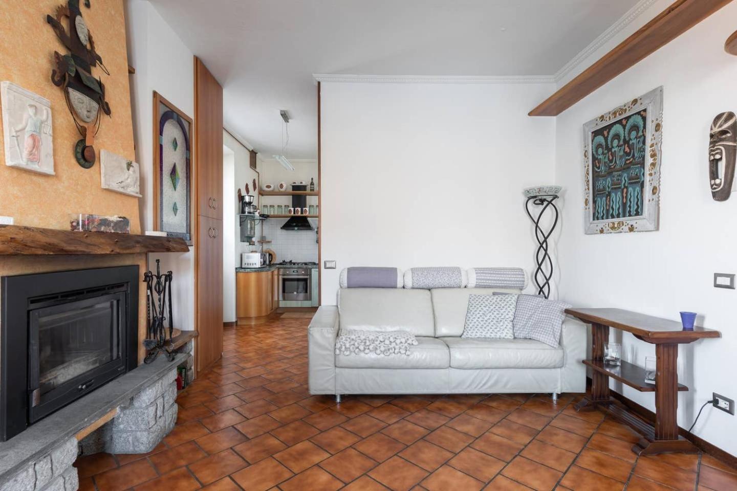 レッツェノCasa Emiアパートメント エクステリア 写真